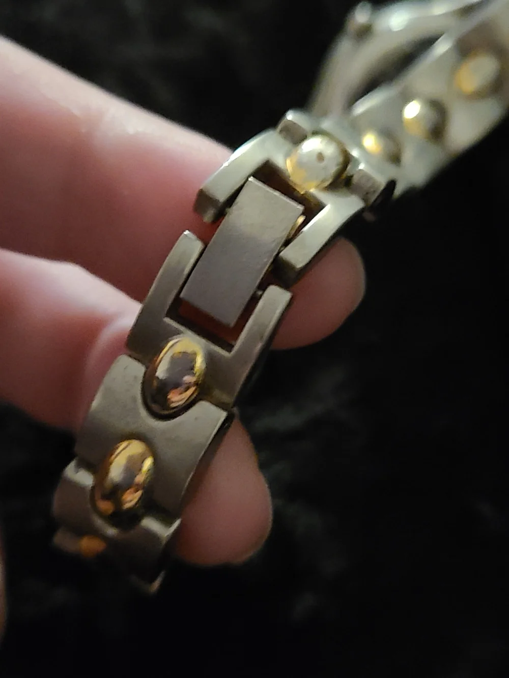 Vintage Q&Q quartz Women's two-tone Chic watch Fashion Accessory